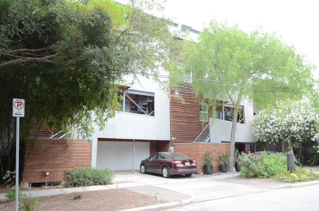 Modern B & B Houston Exterior foto